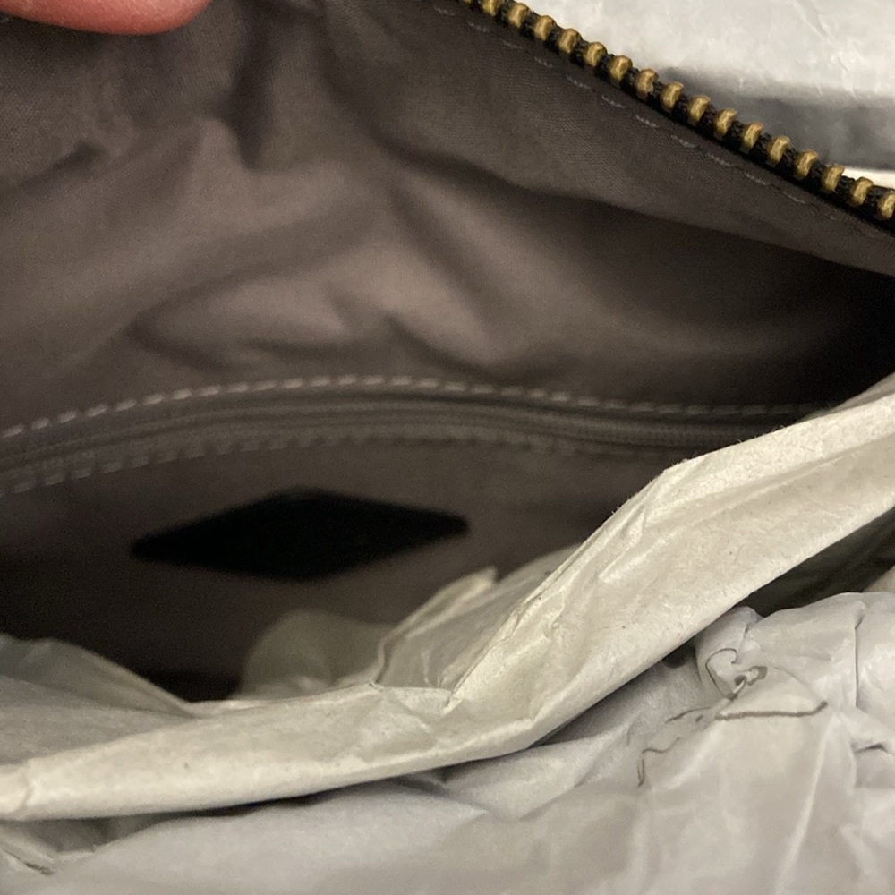 NWT Sydney Satchel in "Neutral Multi" by Fossil. Beautiful bag! - Picture 7 of 15
